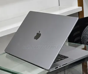 New Laptop Apple MacBook Pro 2021 M1 Max 32GB Apple M1 Max SSD 512GB