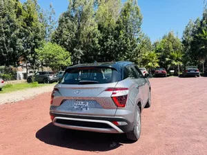 Hyundai Creta 2023 Silver