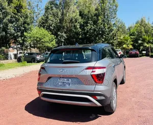 Hyundai Creta 2023 Silver