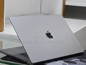 New Laptop Apple MacBook Pro 2021 M1 Max 64GB Apple M1 Max SSD 1T