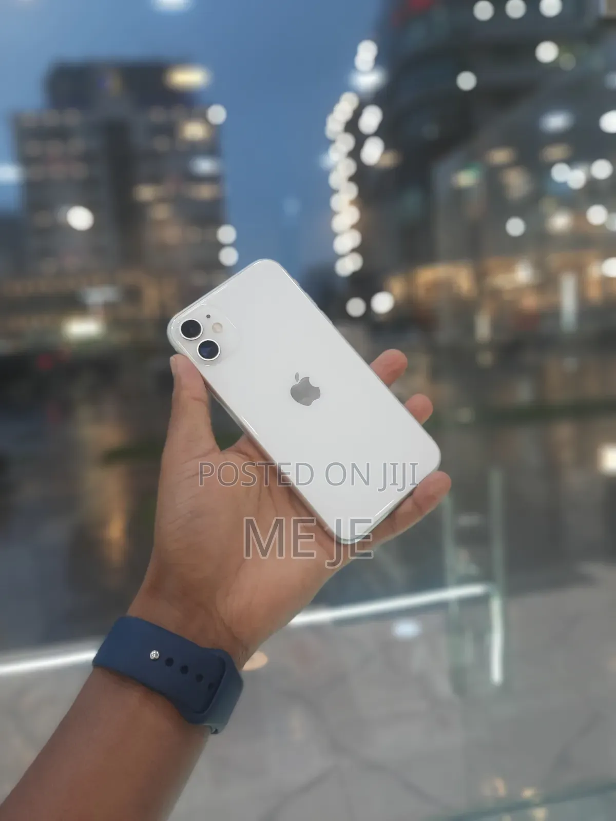 Apple iPhone 11 64 GB