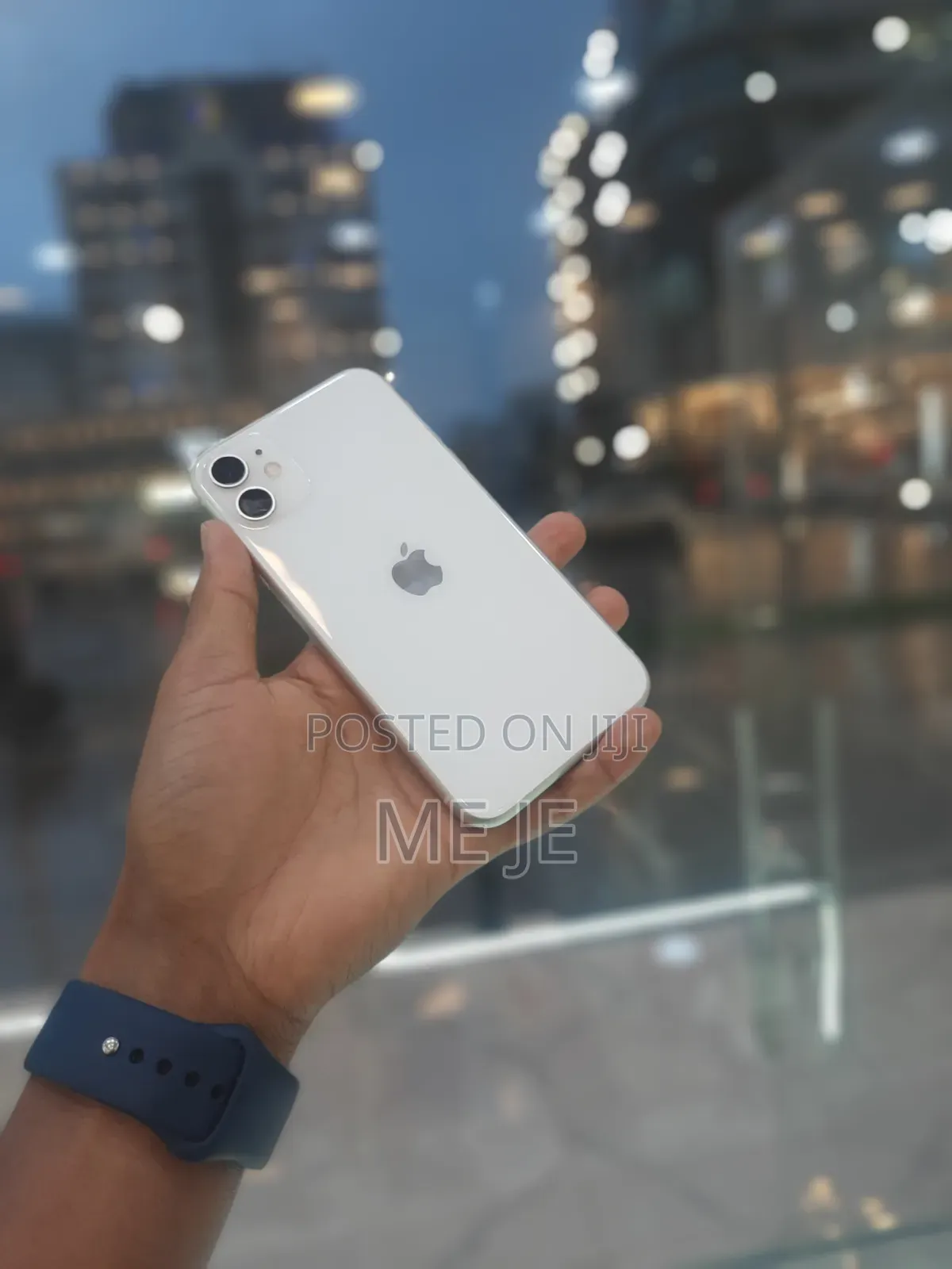 Apple iPhone 11 64 GB