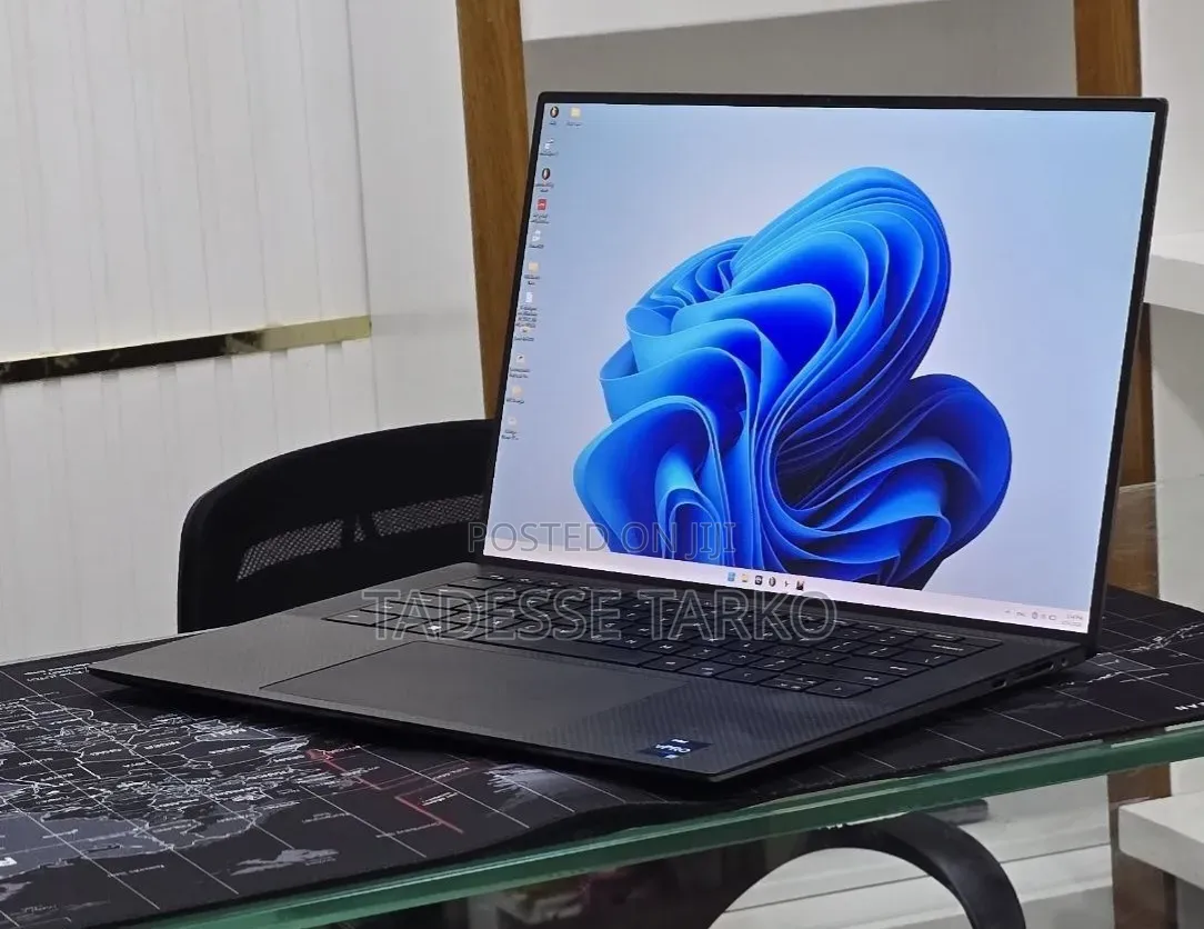 New Laptop Dell 16GB Intel Core i7 SSD 1T