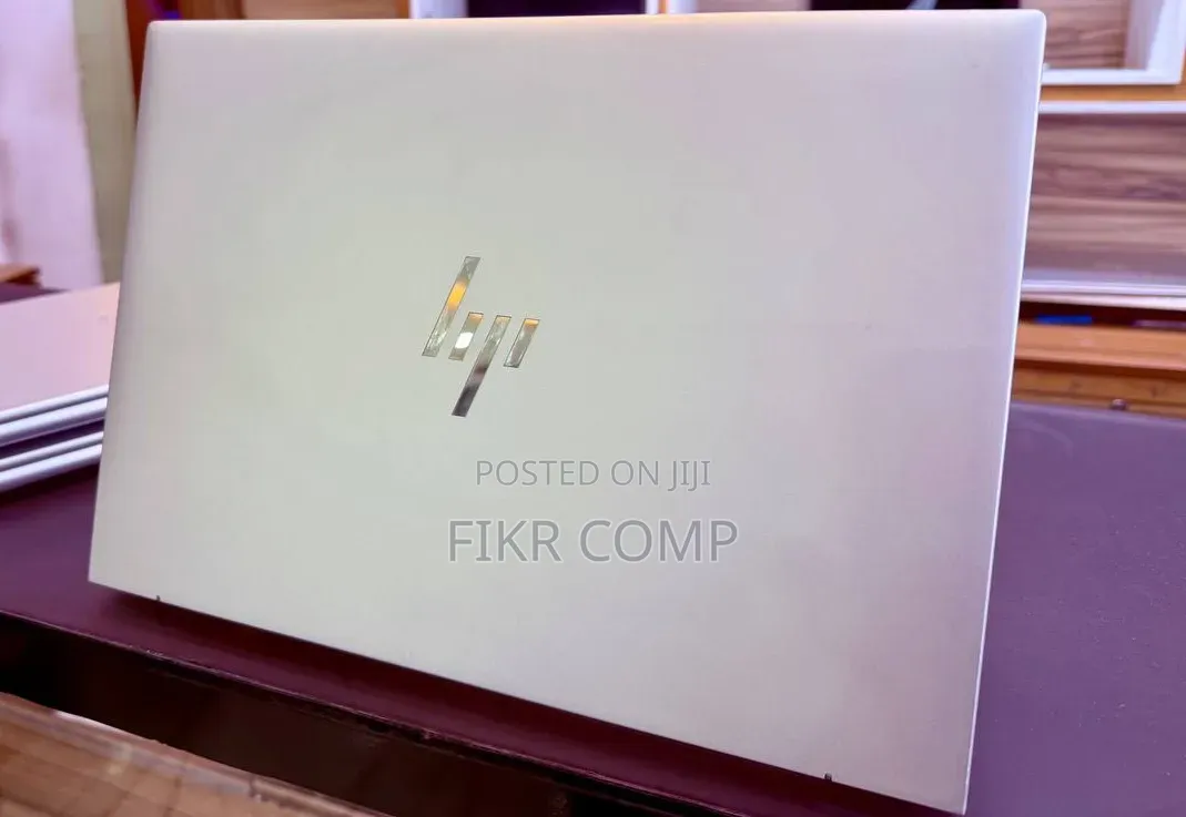 New Laptop HP EliteBook 840 G10 16GB Intel Core i7 SSD 1T
