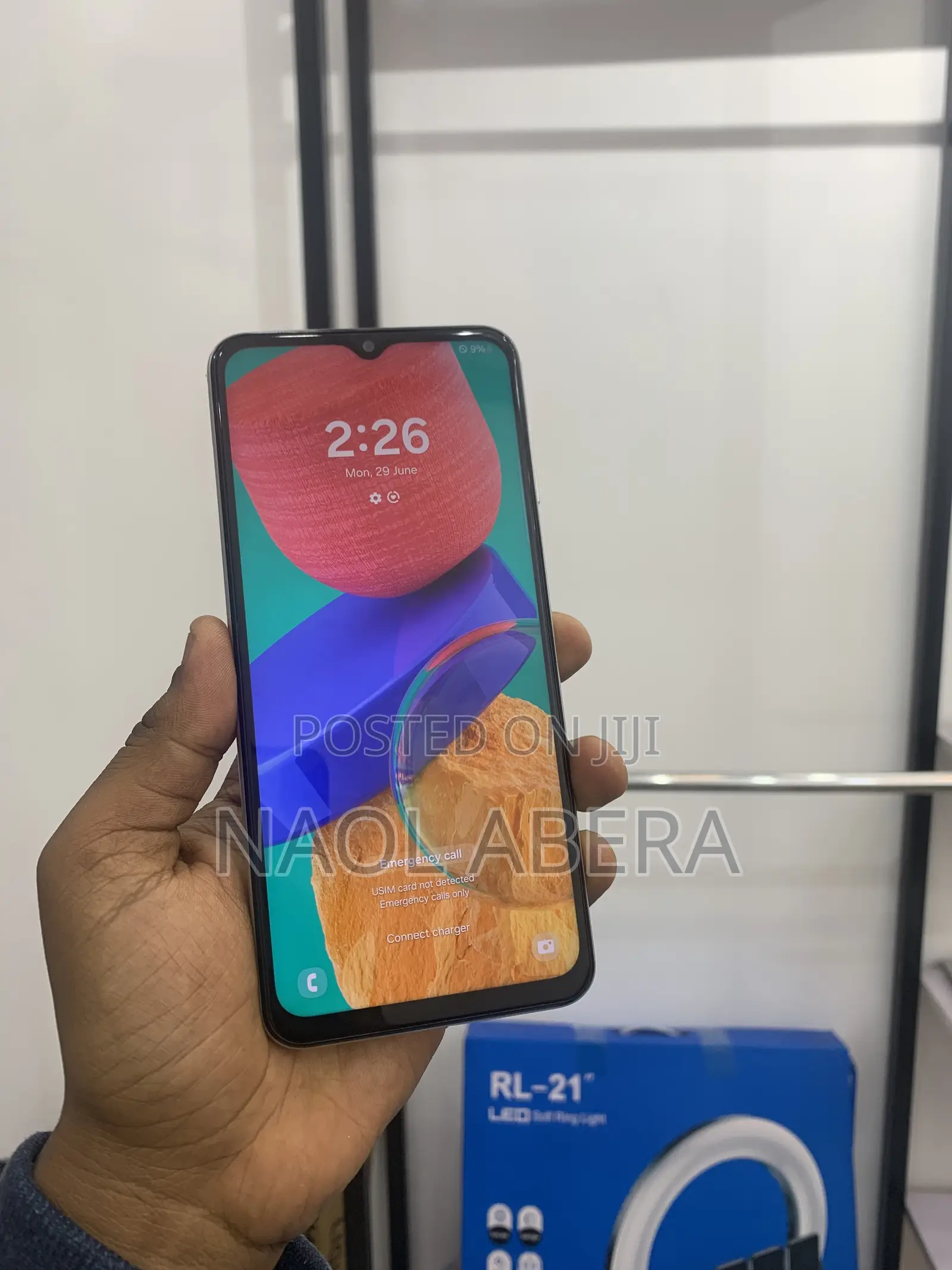 New Samsung Galaxy M33 128 GB White