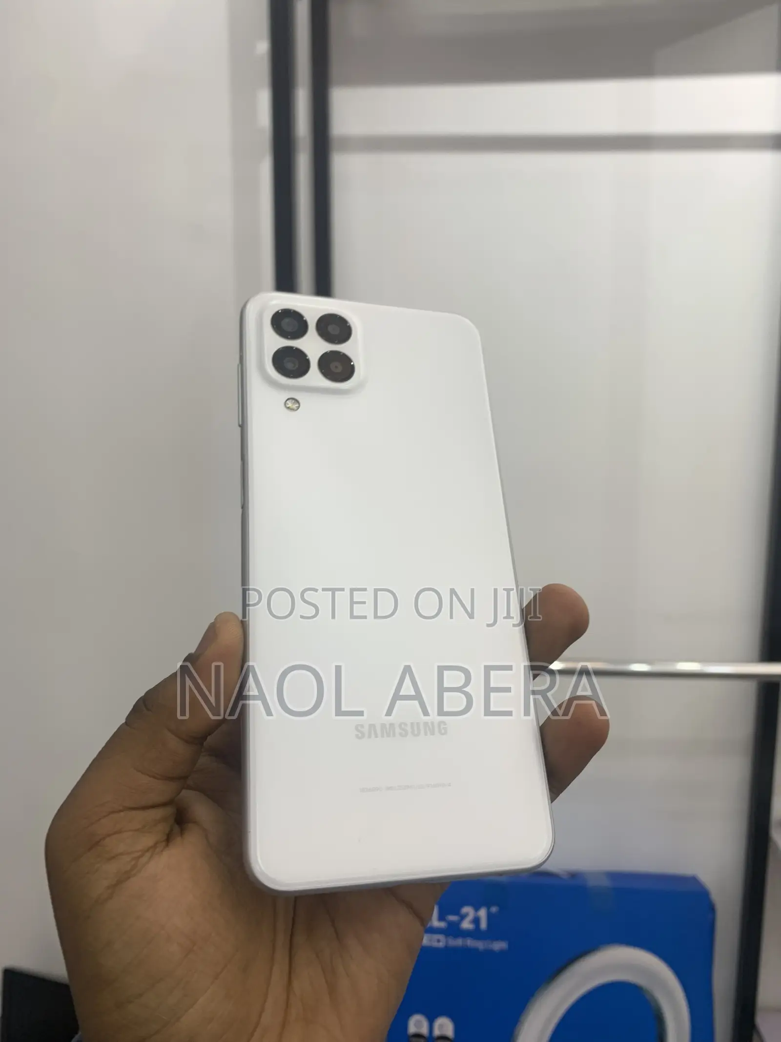 New Samsung Galaxy M33 128 GB White