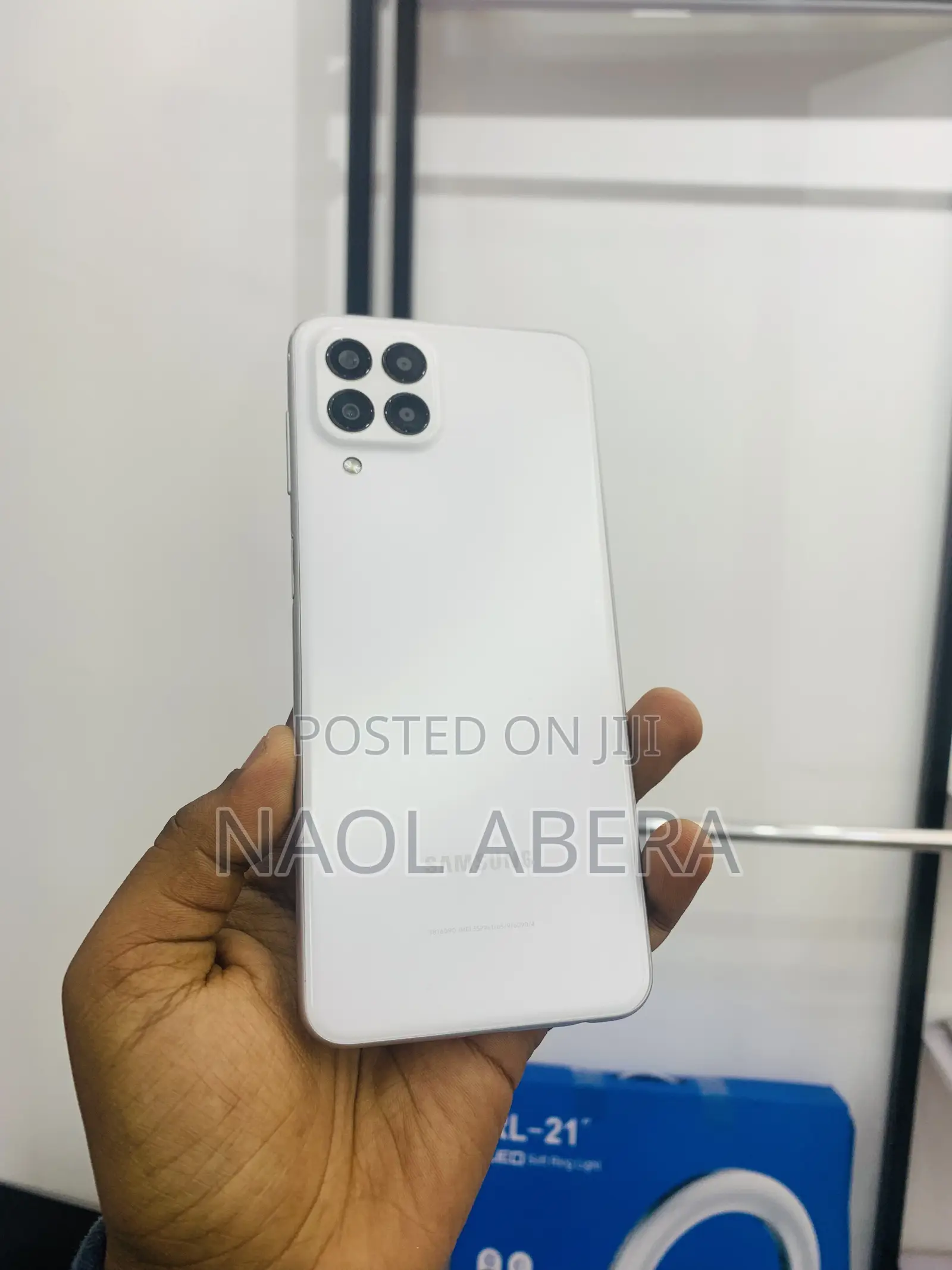 New Samsung Galaxy M33 128 GB White