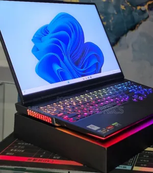 New Laptop Lenovo Legion 9 32GB AMD Ryzen 9 SSD 1T