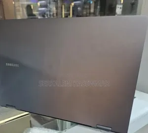 New Laptop Samsung 16GB Intel Core Ultra 7 SSD 512GB