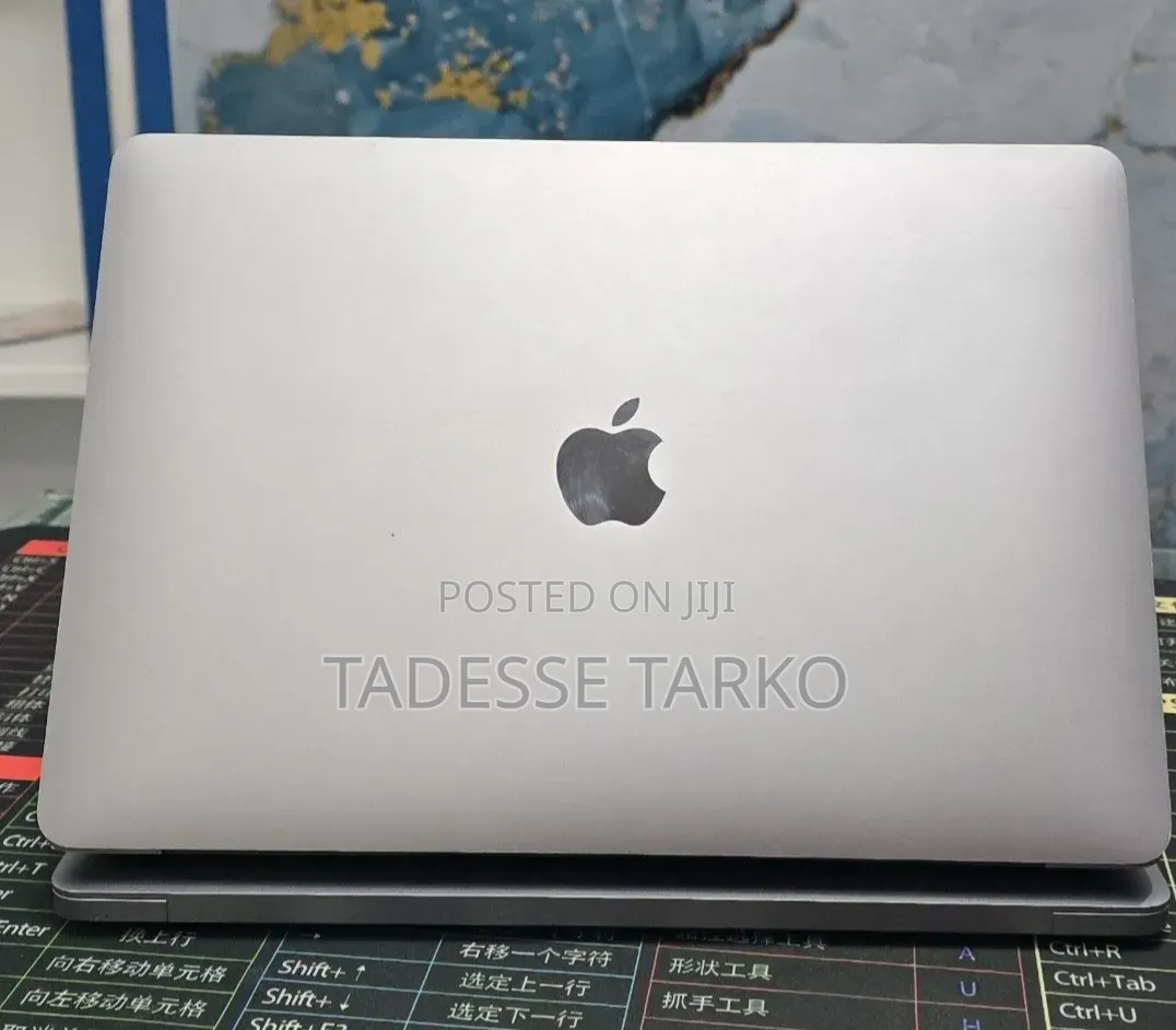 New Laptop Apple MacBook Air 2020 M1 8GB Apple M1 SSD 256GB