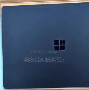 New Laptop Microsoft Surface 16GB Intel Core i7 SSD 256GB