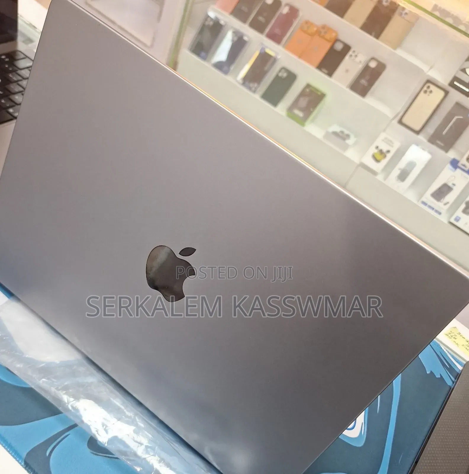 New Laptop Apple MacBook Pro 2021 M1 16GB Apple M1 SSD 512GB