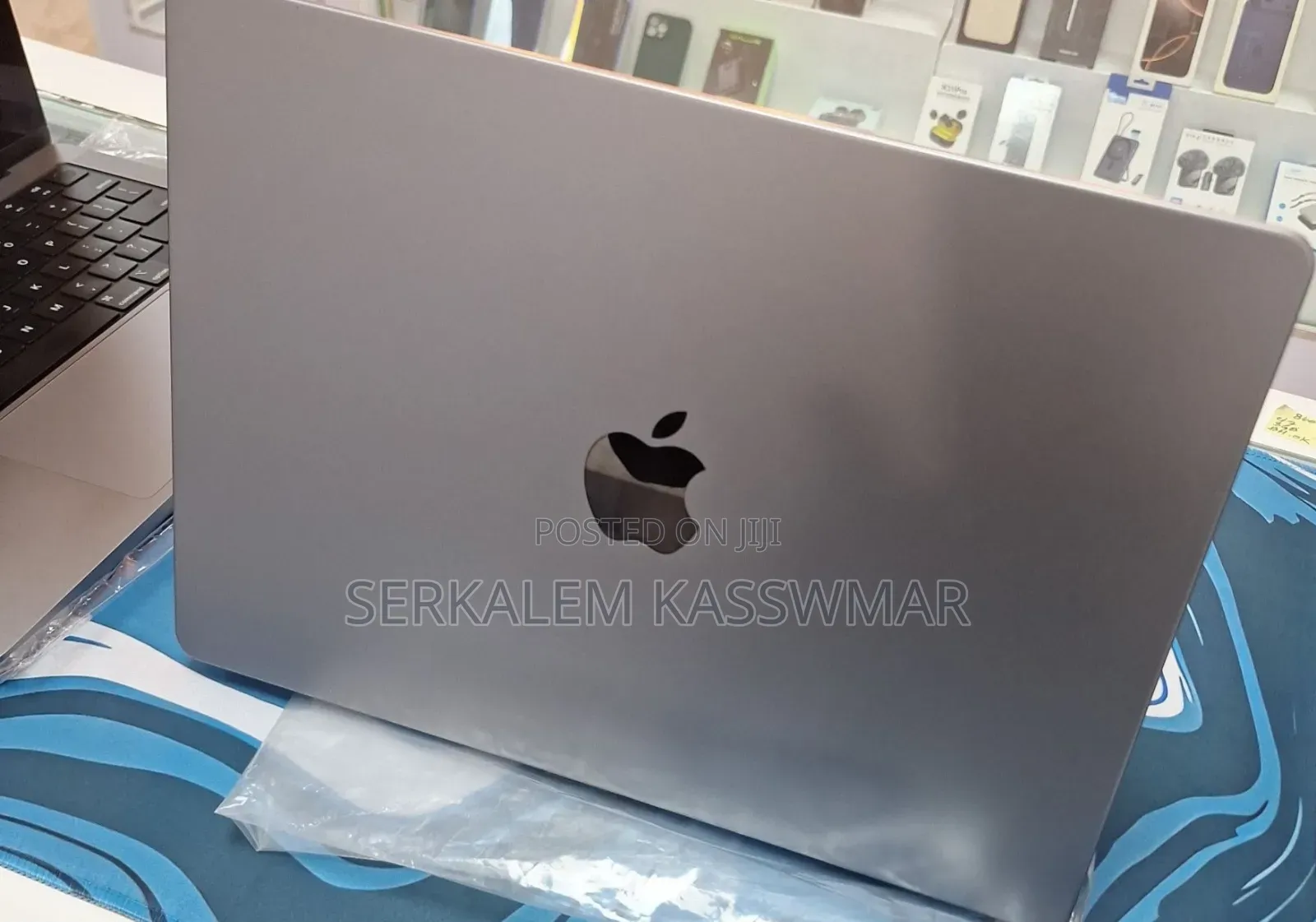New Laptop Apple MacBook Pro 2021 M1 16GB Apple M1 SSD 512GB