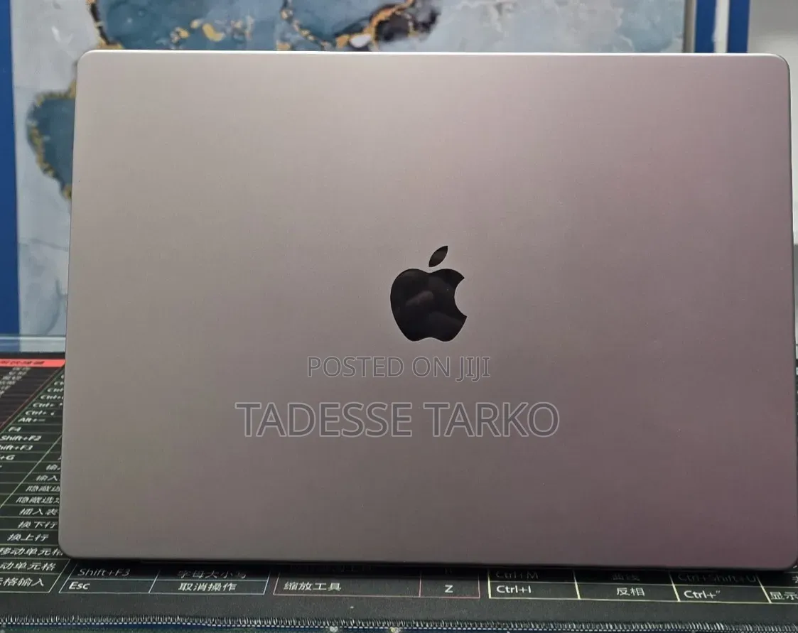 New Laptop Apple MacBook Pro 2021 M1 32GB Apple M1 Pro SSD 512GB