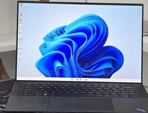 New Laptop Dell 16GB Intel Core i7 SSD 1T