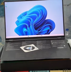 New Laptop Lenovo 500e 32GB AMD Ryzen 9 SSD 1T