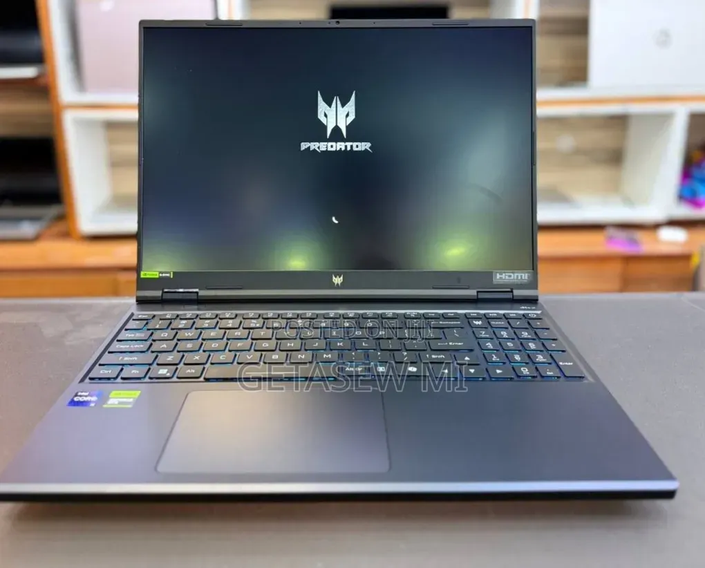 New Laptop Acer Predator Helios Neo 16 16GB Intel Core i9 SSD 1T