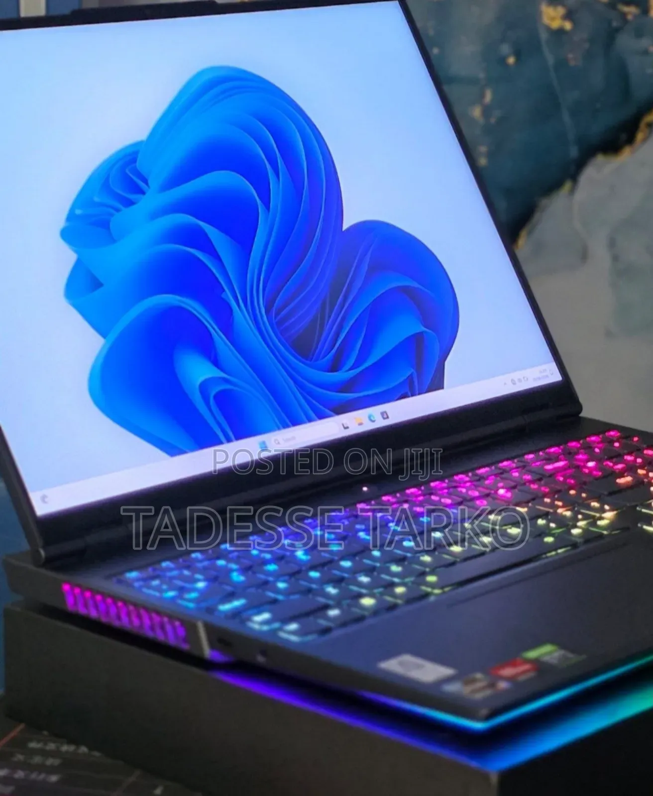 New Laptop Lenovo 32GB AMD Ryzen 9 SSD 1T
