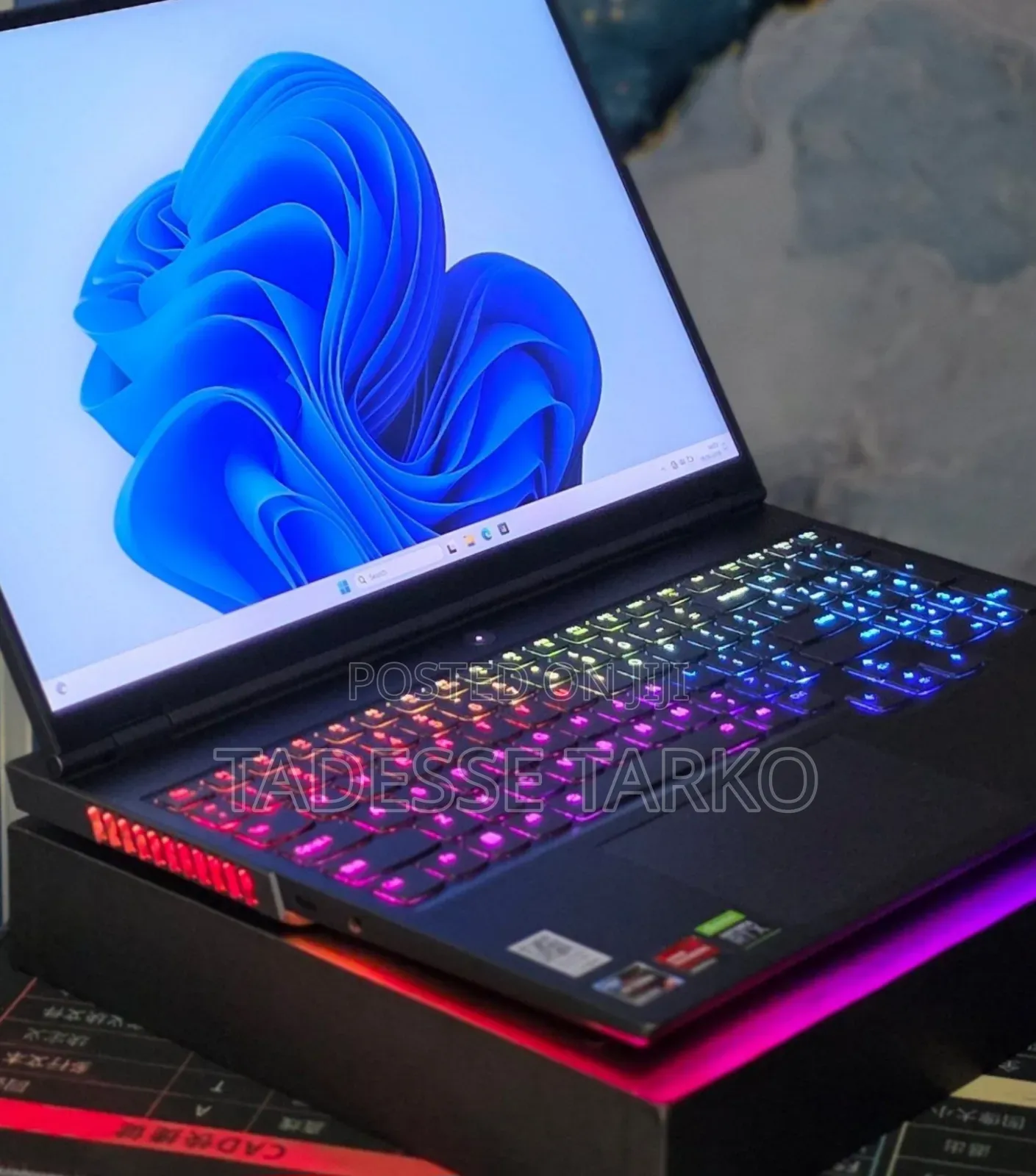 New Laptop Lenovo 32GB AMD Ryzen 9 SSD 1T