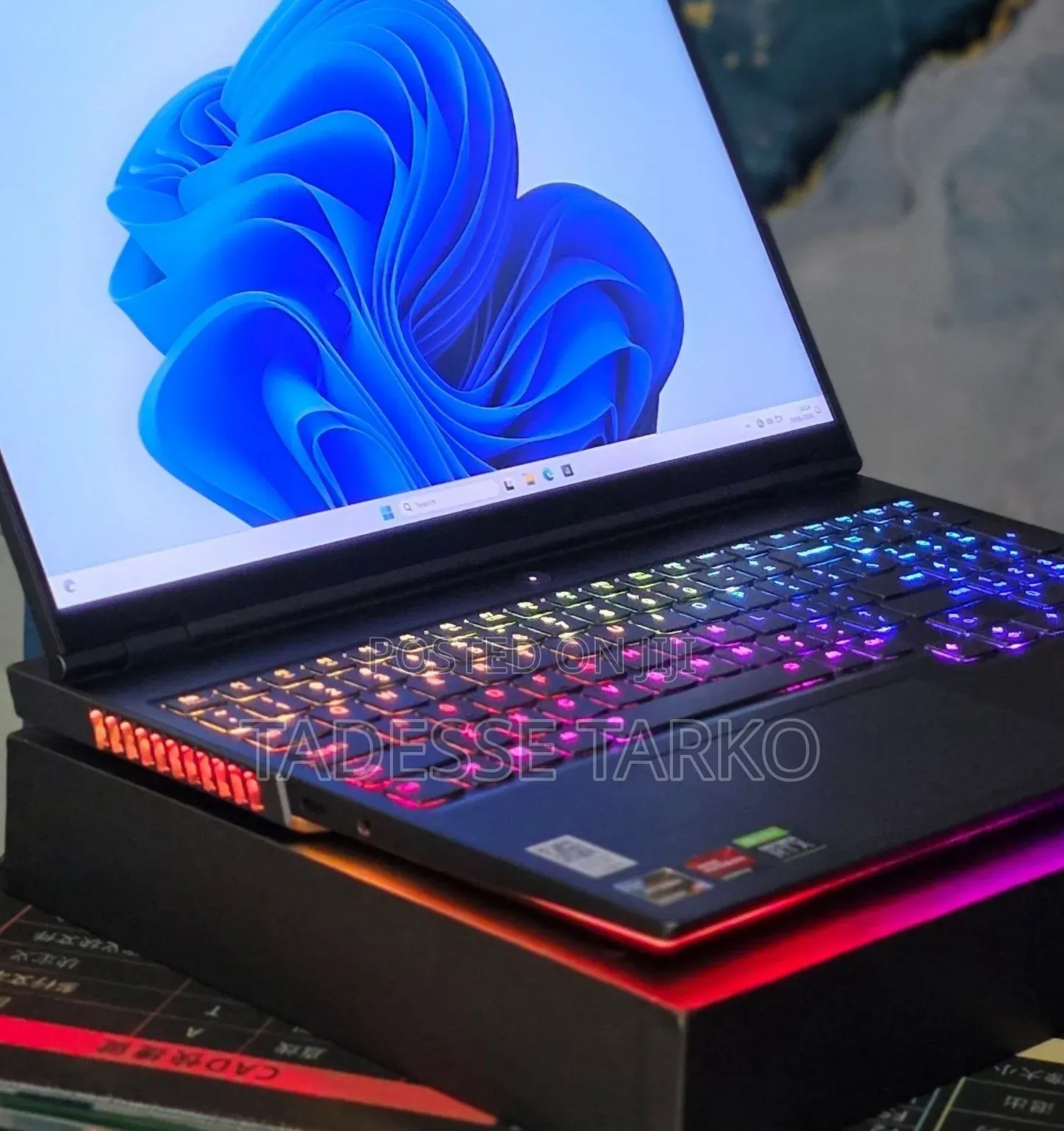 New Laptop Lenovo 32GB AMD Ryzen 9 SSD 1T