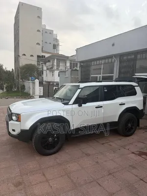 Toyota Land Cruiser Prado 2025 White