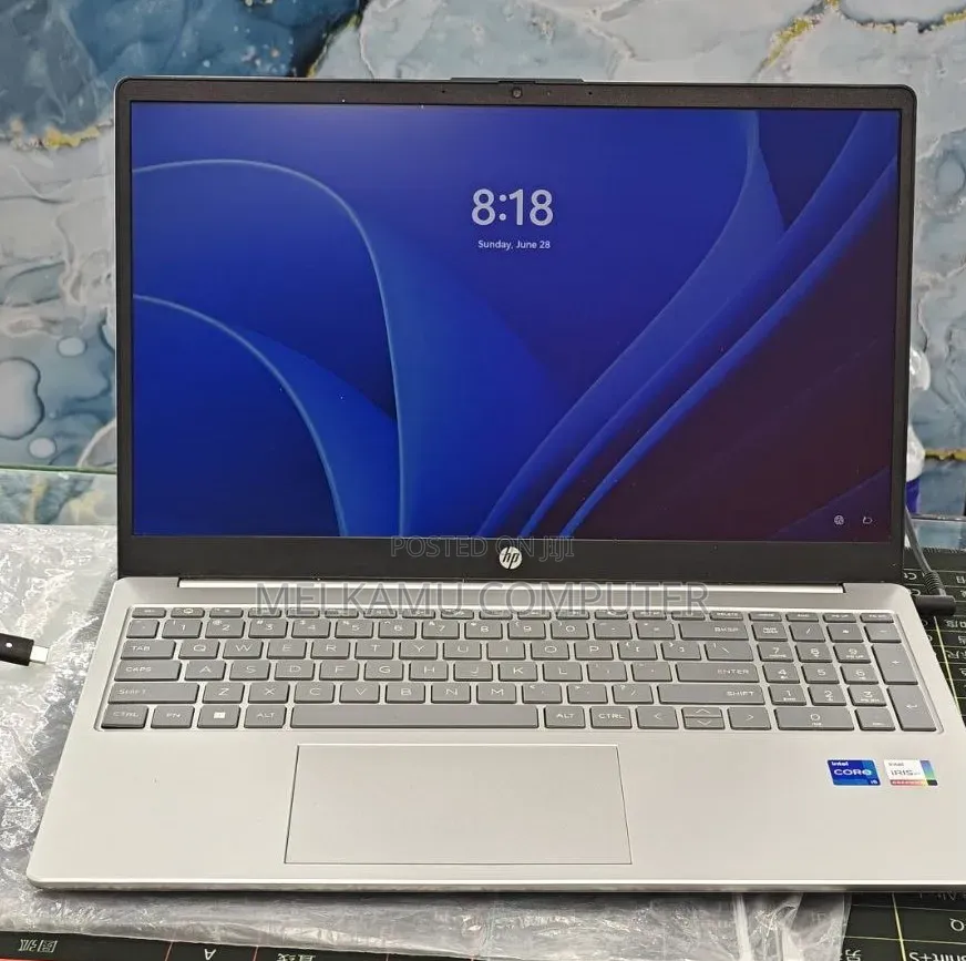 New Laptop HP Stream Notebook 16GB Intel Core i5 SSD 1T