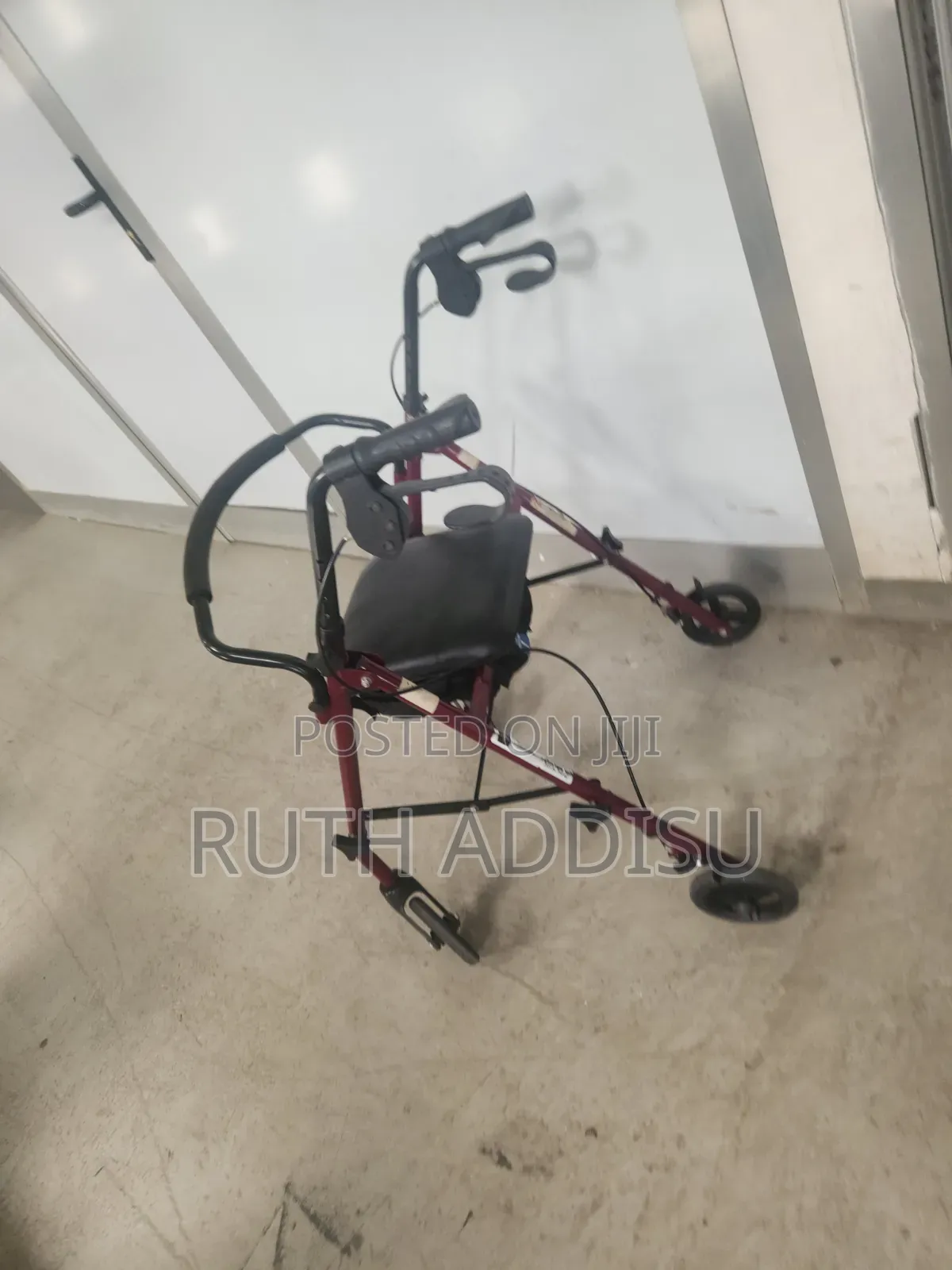 Probasics Aluminum Rollator Walker With Seat - Rolling Walker
Used