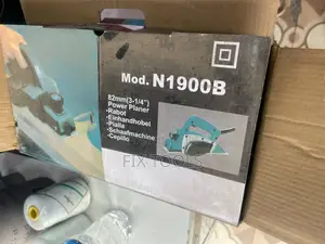 Makita Wood Planer Machine 600 Watt