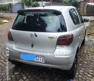 Toyota Yaris 2005 Silver