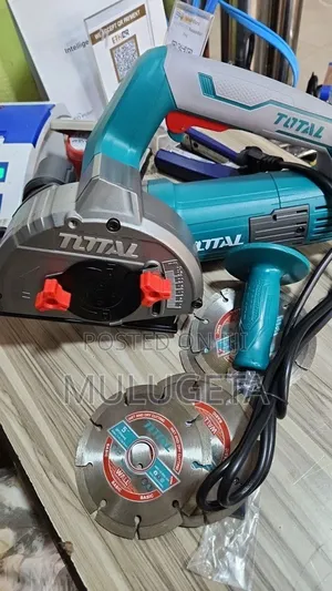 Total Wallchezer 1500w