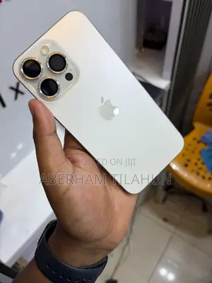 Apple iPhone 15 Pro Max 256 GB White