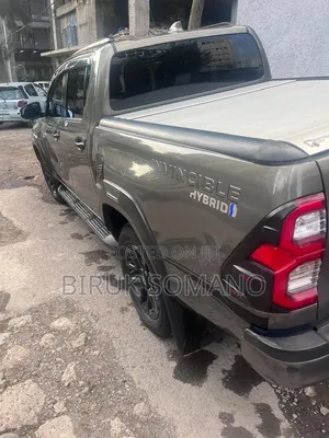 Toyota Hilux 2025