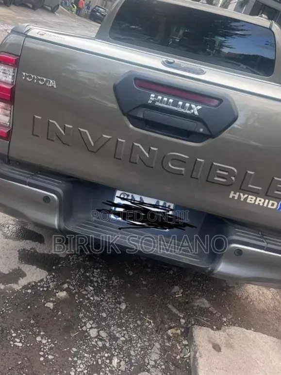 Toyota Hilux 2025