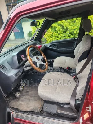 Suzuki Vitara 1991 Red