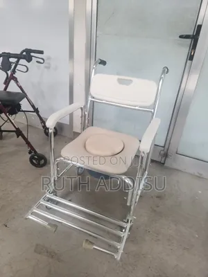 Commode Chair Aluminum Alloy With Wheels, Footrest Sponge Wheelchair