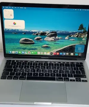 New Laptop Apple MacBook 2020 16GB Intel Core i7 SSD 512GB