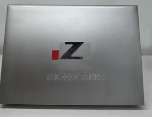New Laptop HP ZBook Firefly G9 16GB Intel Core i7 SSD 512GB