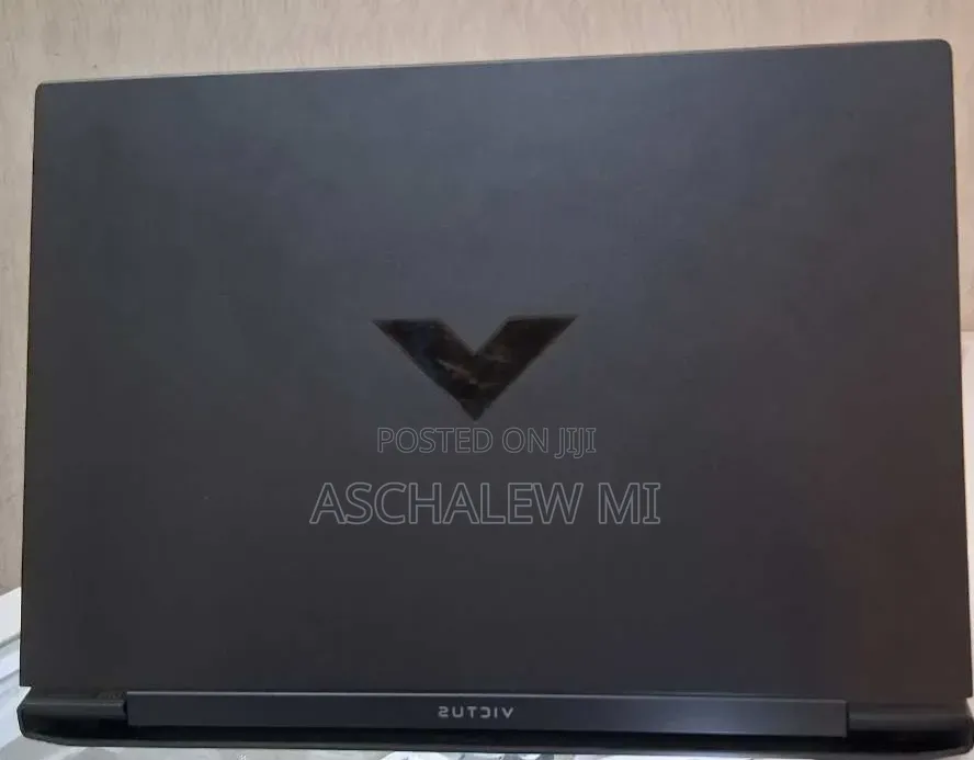 New Laptop HP Victus 15 24GB Intel Core i5 SSD 512GB