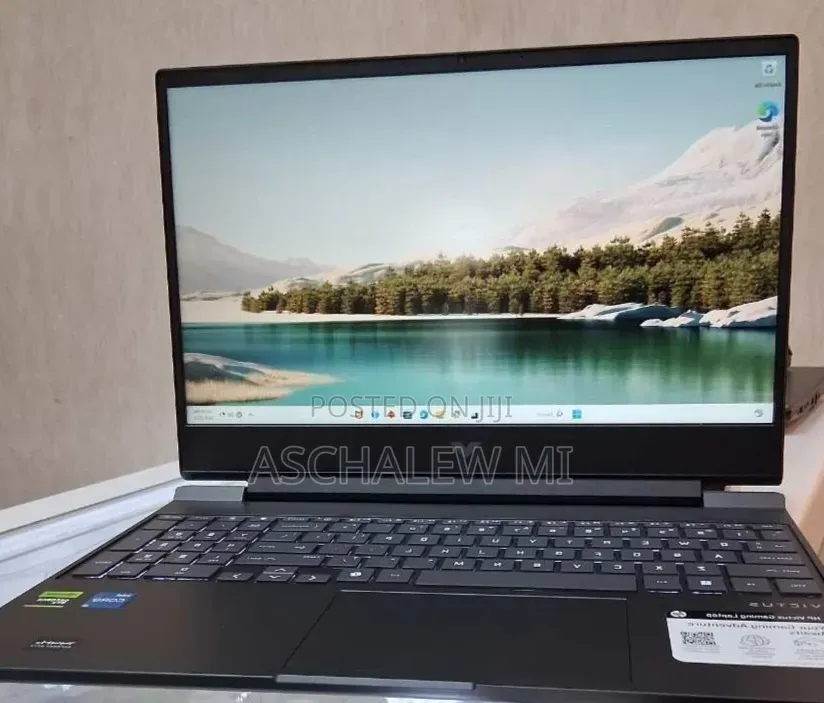 New Laptop HP Victus 15 24GB Intel Core i5 SSD 512GB