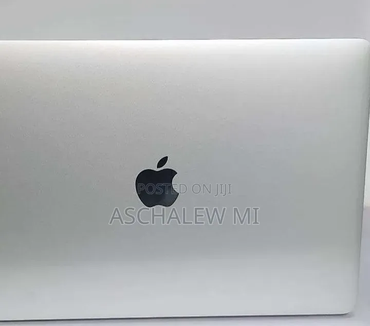 New Laptop Apple MacBook Pro 2020 16GB Intel Core i7 SSD 512GB