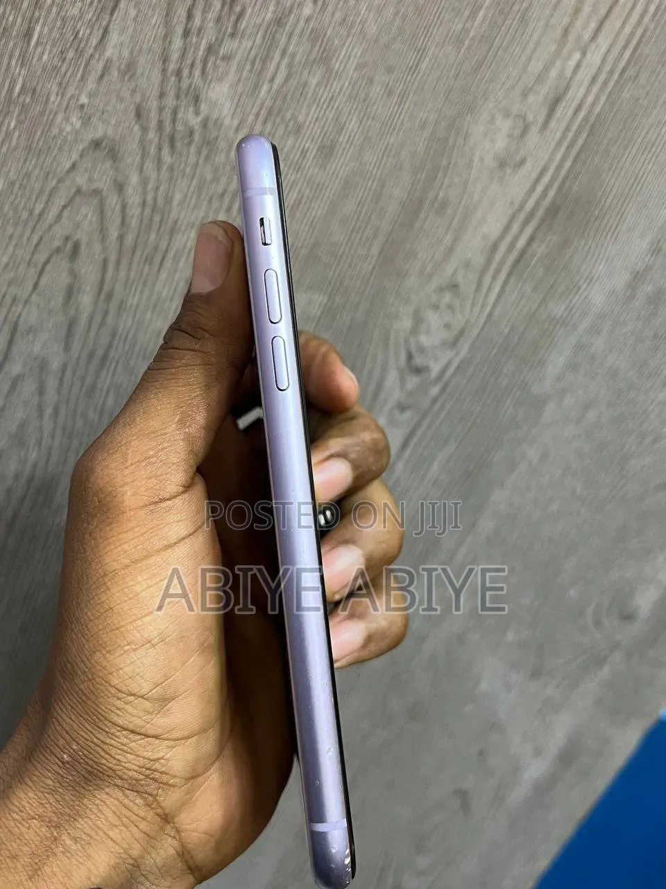 Apple iPhone 11 64 GB Purple