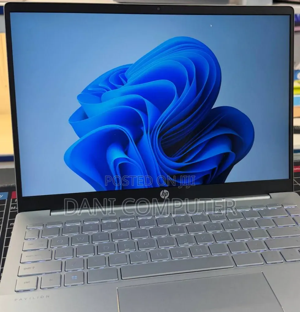 New Laptop HP Pavilion 14 16GB Intel Core i5 SSD 512GB