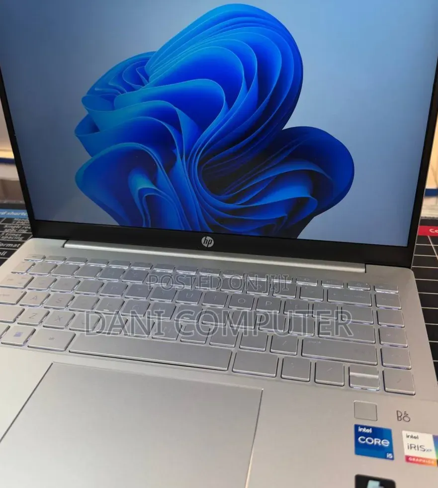 New Laptop HP Pavilion 14 16GB Intel Core i5 SSD 512GB