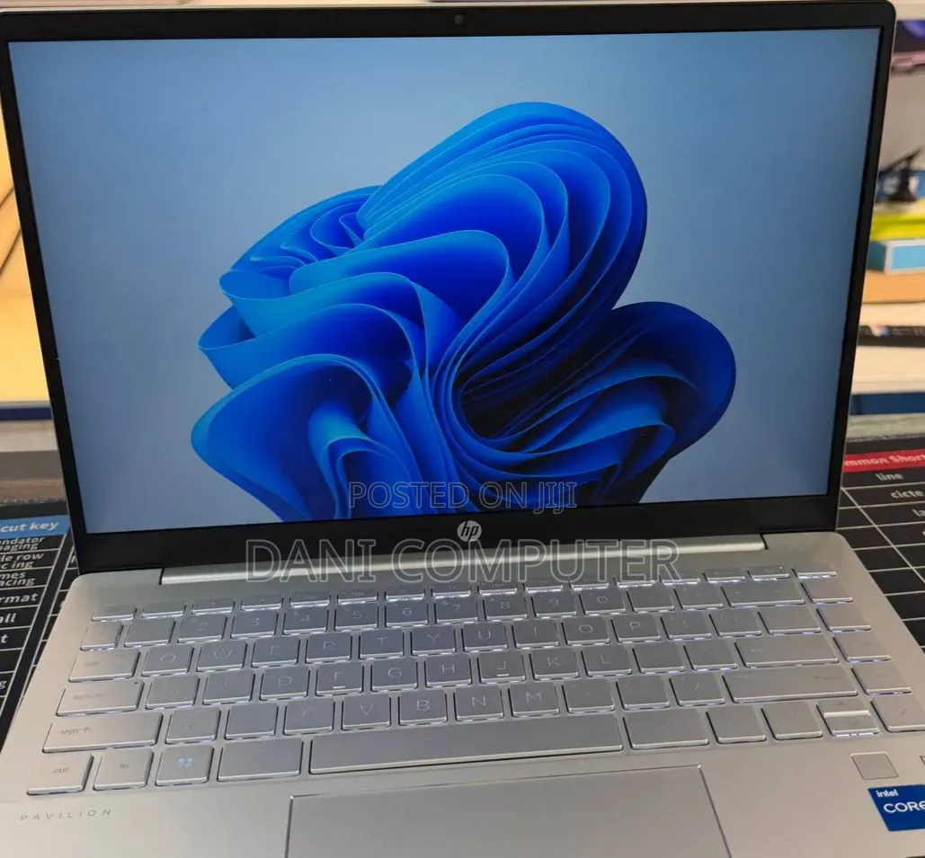 New Laptop HP Pavilion 14 16GB Intel Core i5 SSD 512GB