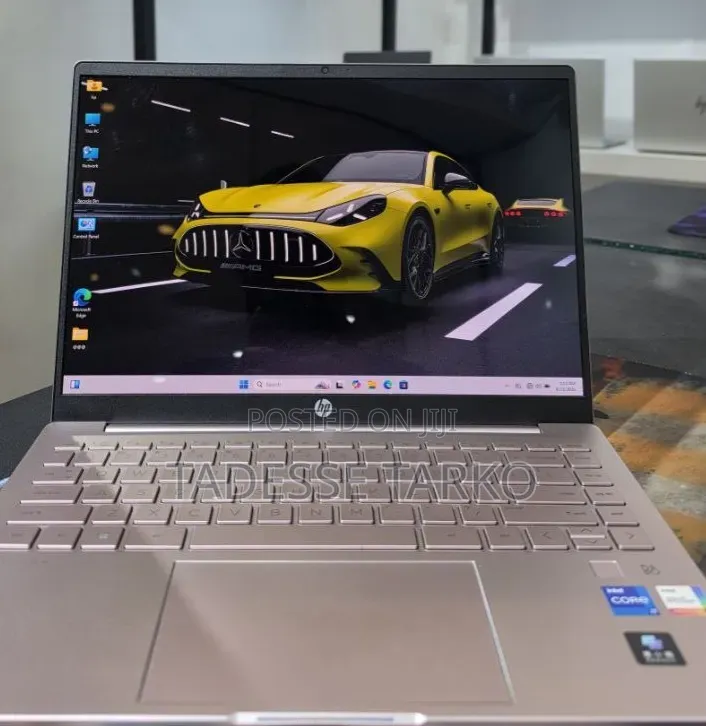 New Laptop HP Pavilion 14 16GB Intel Core i7 SSD 512GB