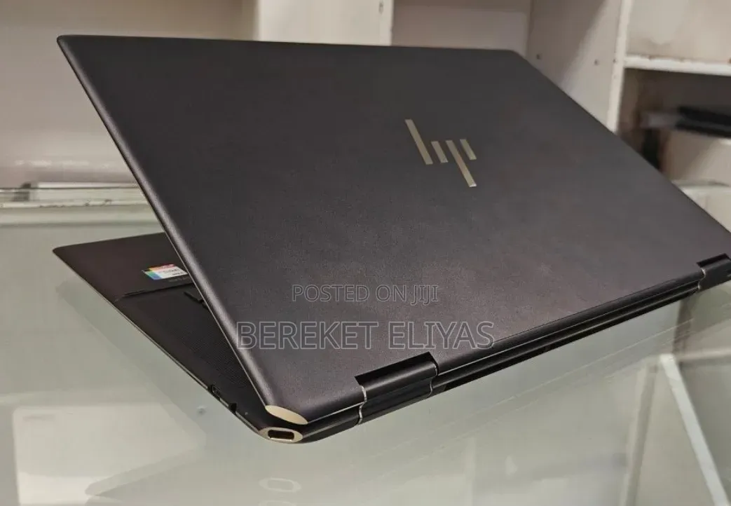 New Laptop HP Spectre X360 16GB Intel Core i7 SSD 512GB