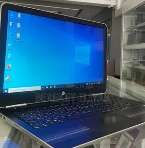 Laptop HP Pavilion 13 8GB Intel Core i5 HDD 1T
