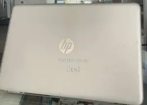 Laptop HP Pavilion 13 8GB Intel Core i5 HDD 1T
