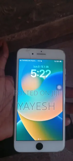 Apple iPhone 8 Plus 64 GB Gold