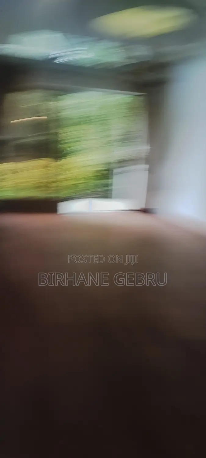 6bdrm House in G+1 House, Bole for rent